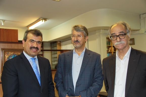 دکتر محمود عابدی، دکتر اکبر ایرانی، عبدالغفور لیوال