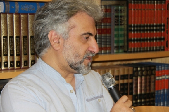 بهمن پناهی -  خوشنویس و موسیقیدان