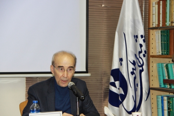 علی اشرف صادقی، مدیر گروه فرهنگ نویسی فرهنگستان زبان و ادب فارسی