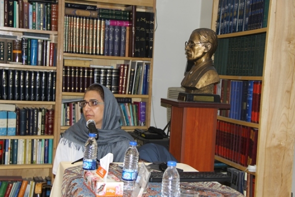 ملیحه مهدی آبادی- پژوهشگر